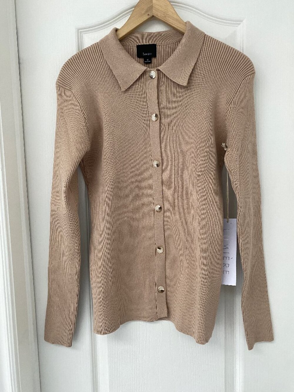 Lumière Ribbed Collared Button-Front Cardigan - Size M - NWT
